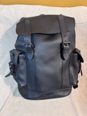 chic leather backpack Diamond-Quilted Genuine Mini with Detachable Pou – VELOISSE Color:Black/Brown with Red Flake tackel or daily use What is this 2